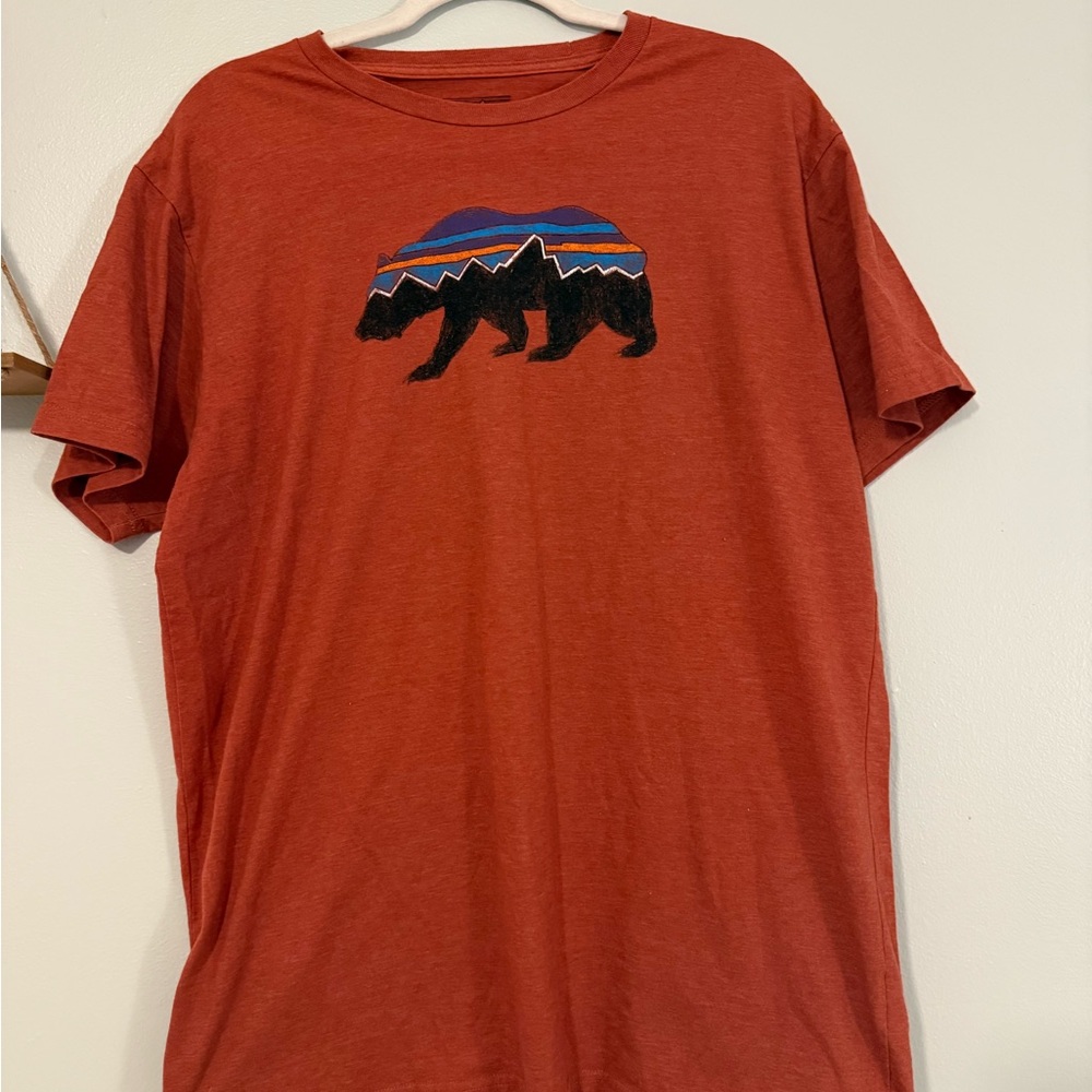 Men’s Patagonia Burnt Orange Graphic T-Shirt - XL Slim Fit